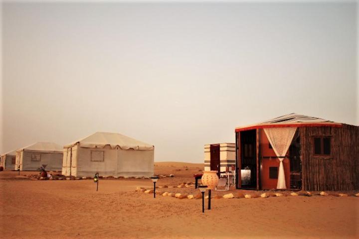 Legend Desert Camp Fulayj al Masha'ikh Exterior photo